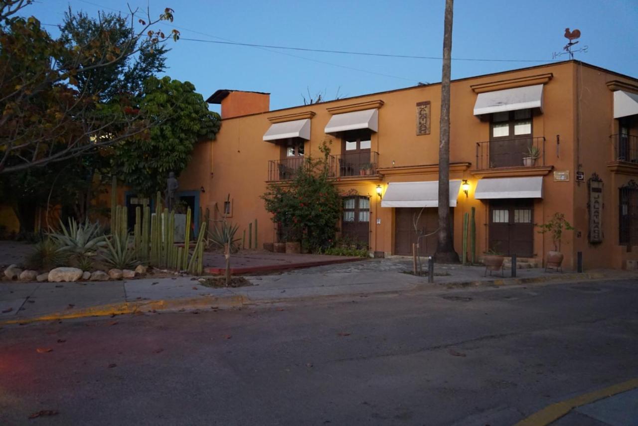 Alojamiento Jalatlaco - Car Rental! Estacionamiento En La Calle Sujeto A Disponibilidad Oaxaca Bagian luar foto